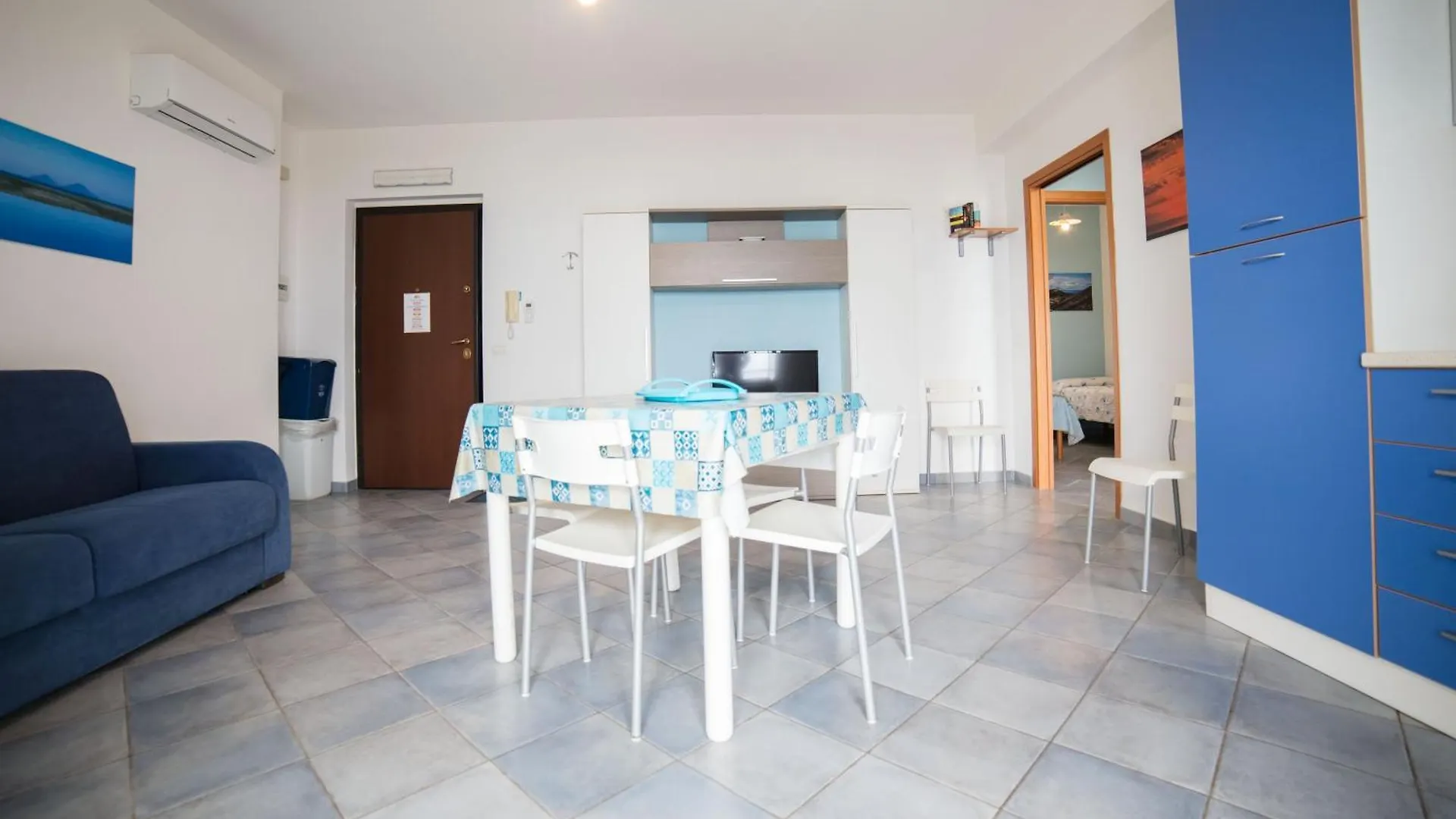 Residence Mare Blu Capo dʼOrlando 0*,  Italia