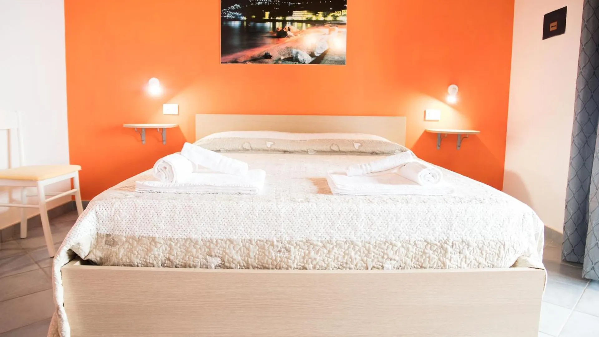 Residence Mare Blu Capo dʼOrlando Italia