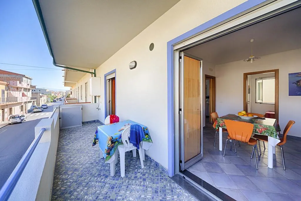Residence Mare Blu Capo dʼOrlando Hotel apartamentowy