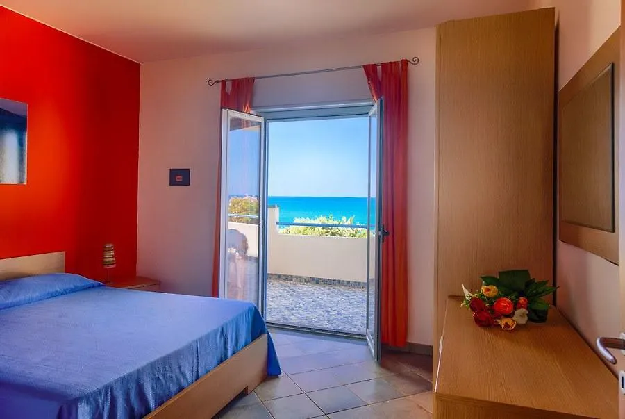 Residence Mare Blu Capo dʼOrlando 0*,