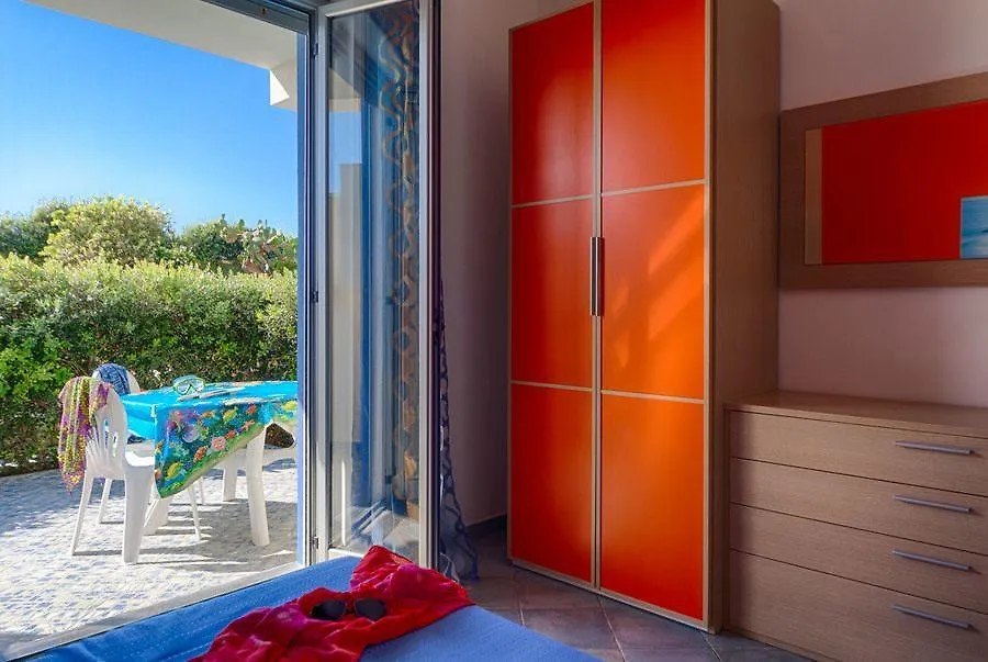 Residence Mare Blu Capo dʼOrlando